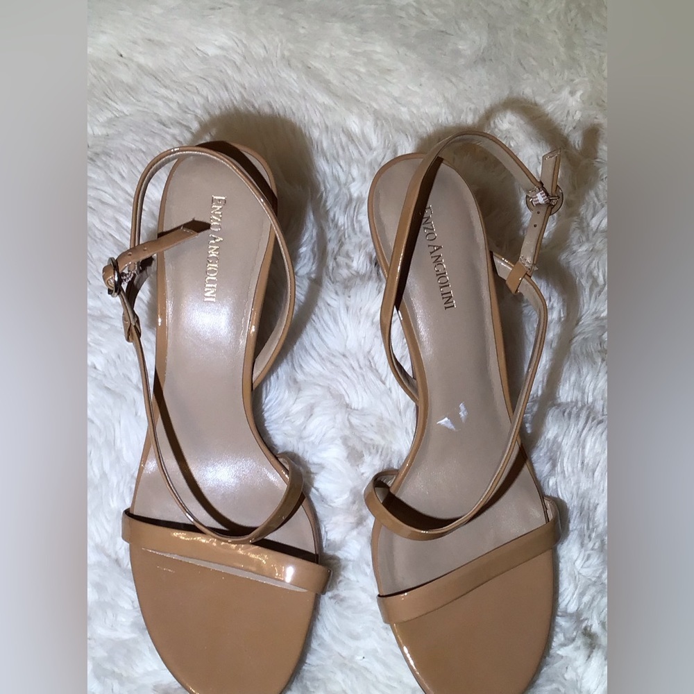 Enzo Angiolini Sandria Nude Heels! (8.5/39)